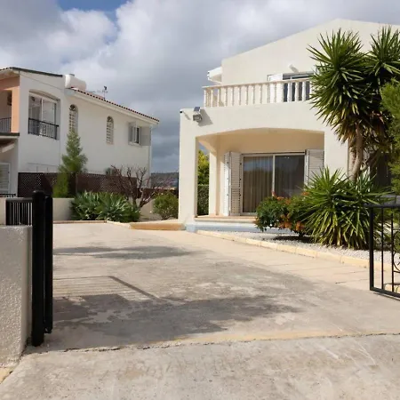 Ferienhaus 4-bedroom With Heated Pool