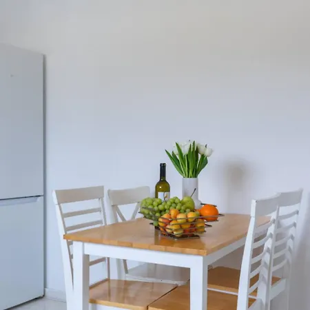 Dom wakacyjny Magnolia - Luxury 4-br Retreat With Pool *