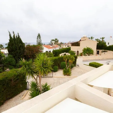 Dom wakacyjny Magnolia - Luxury 4-br Retreat With Pool *