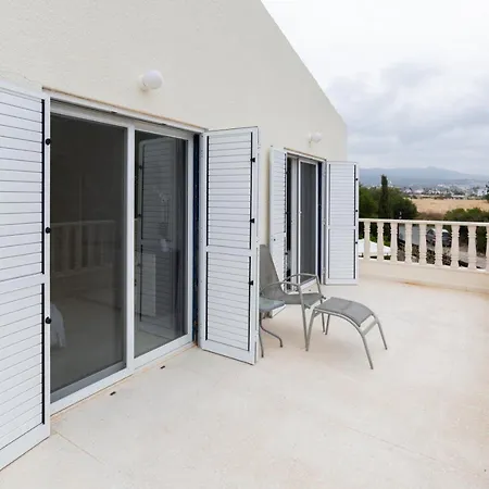 Magnolia - Luxury 4-br Retreat With Pool Casa vacanze