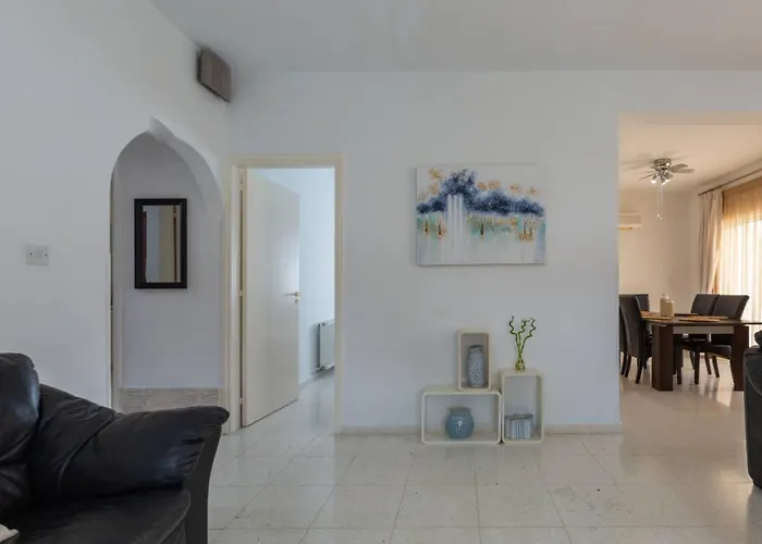 Magnolia - Luxury 4-br Retreat With Pool Casa vacanze