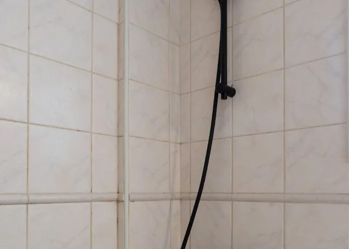 Casa vacanze Magnolia - Luxury 4-br Retreat With Pool Peyia