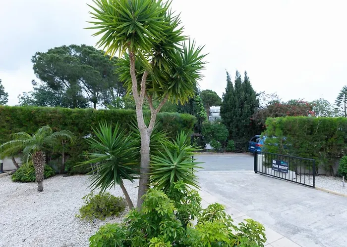 Casa vacanze Magnolia - Luxury 4-br Retreat With Pool